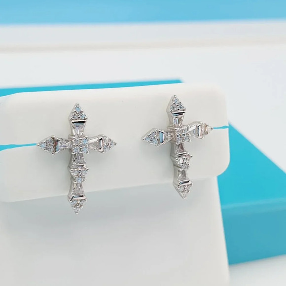 - "925 Sterling Silver CZ Beautiful Earrings for Women, 1USPAR4112 - Picture 7 of 11